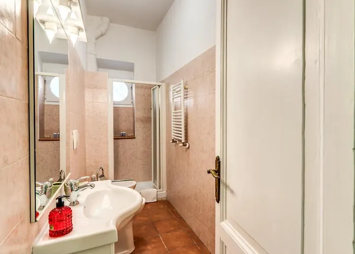Apartament Lovely Flat In Testaccio