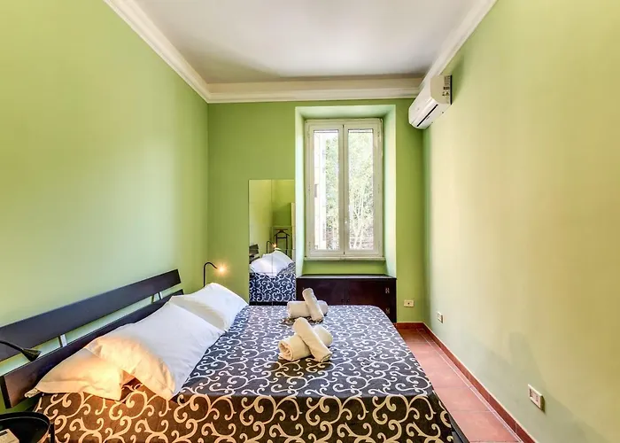 Apartament Lovely Flat In Testaccio Rzym