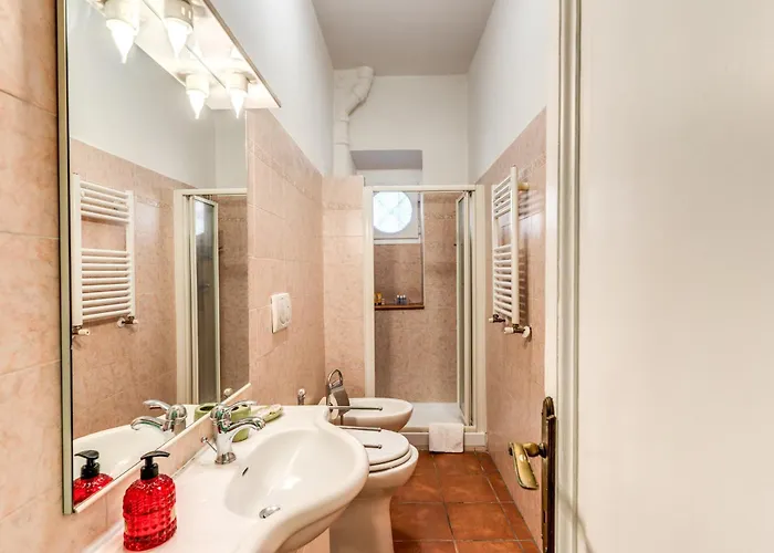 Lovely Flat In Testaccio * Rzym