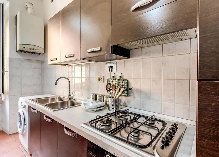 Lovely Flat In Testaccio Apartament *